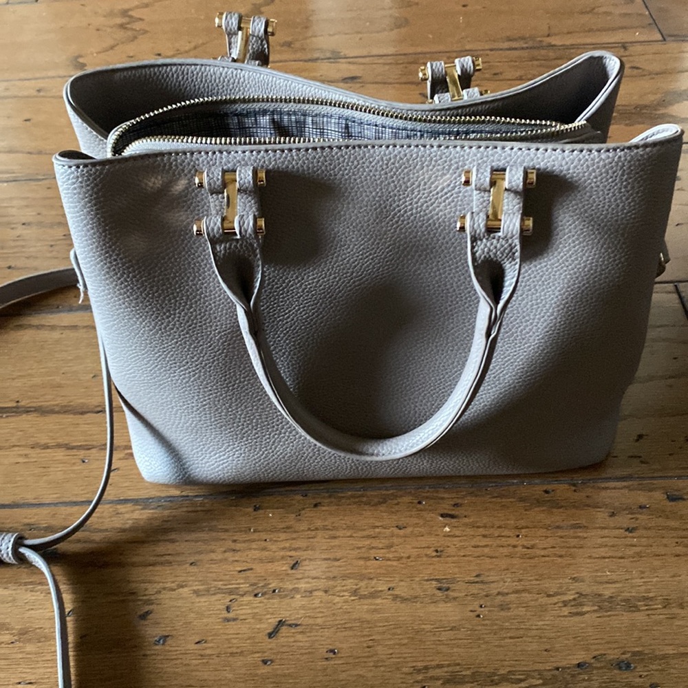 Sold/ Miztique bag - Picture 2 of 7